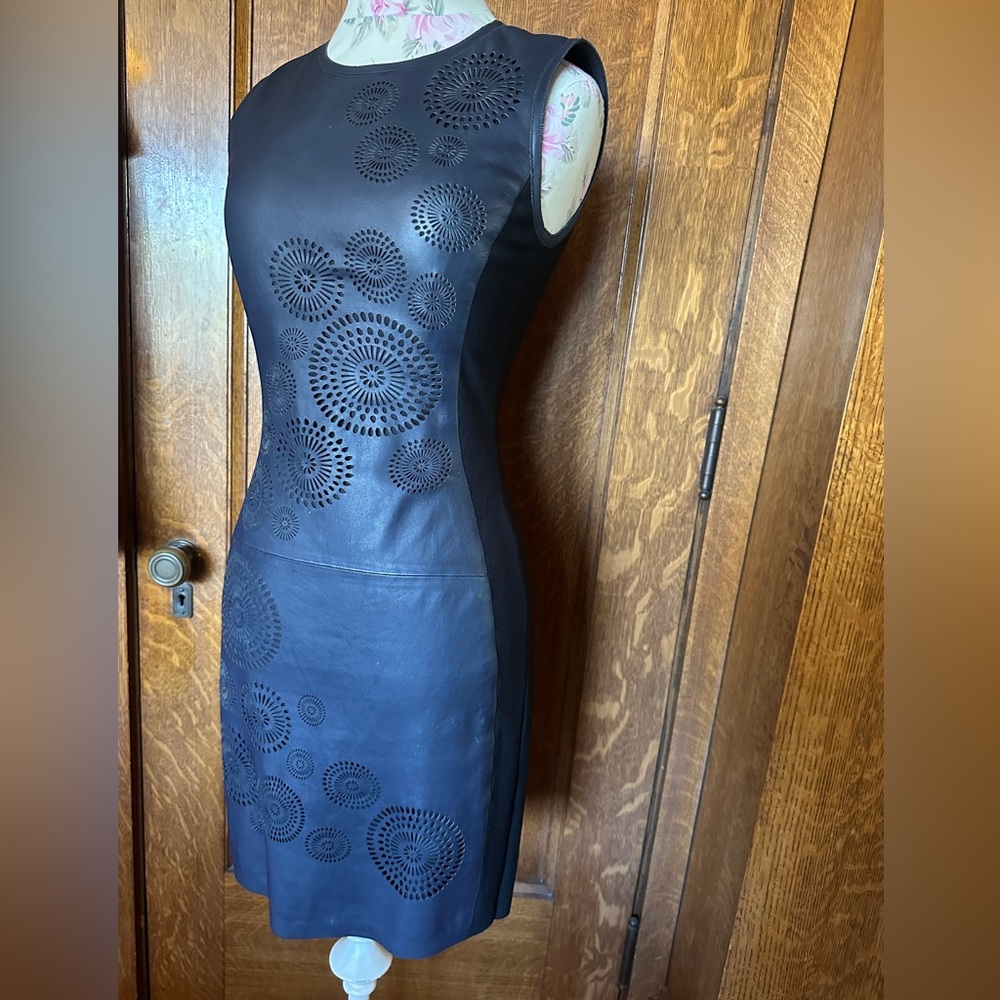 Elie Tahari navy blue/black lamb leather dress with Floral design, Size 0